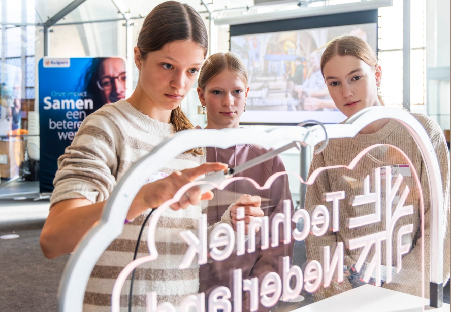 128 meiden ontdekken techniek en innovatie tijdens Girls’ Day 2026